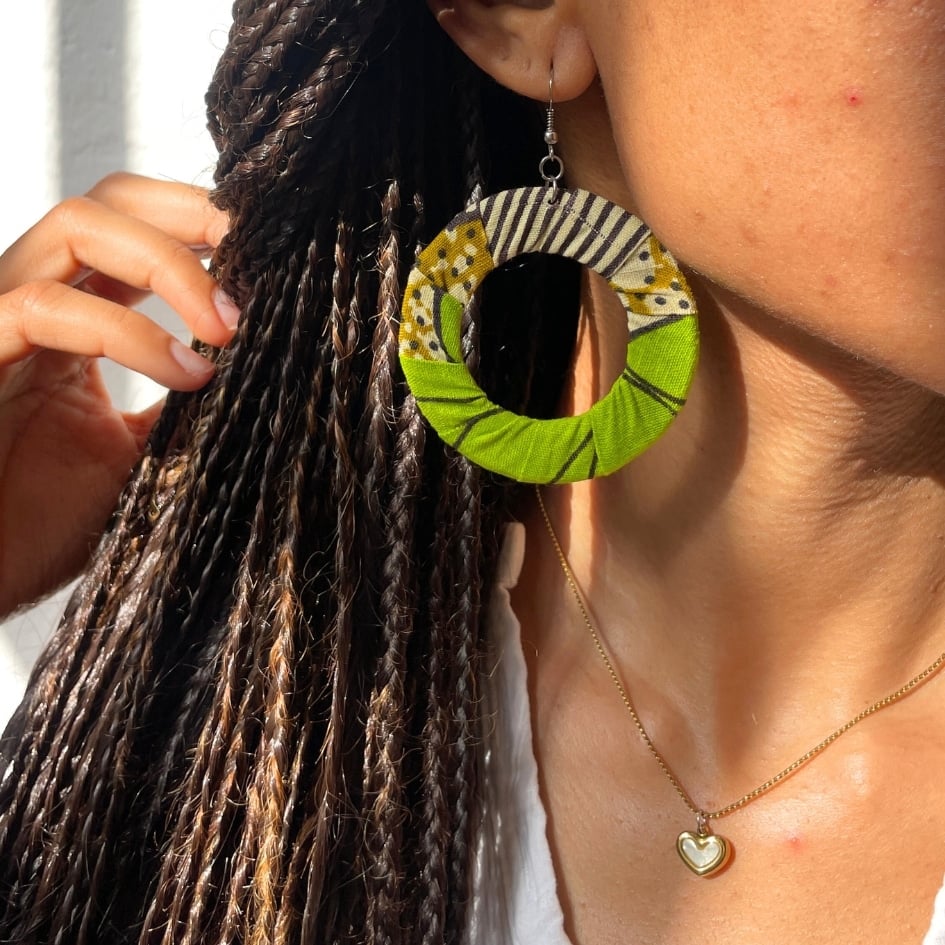 Boucles d'oreilles rondes recyclées en vert