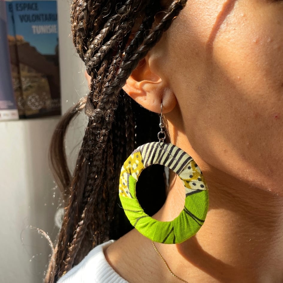 Boucles d'oreilles rondes recyclées en vert