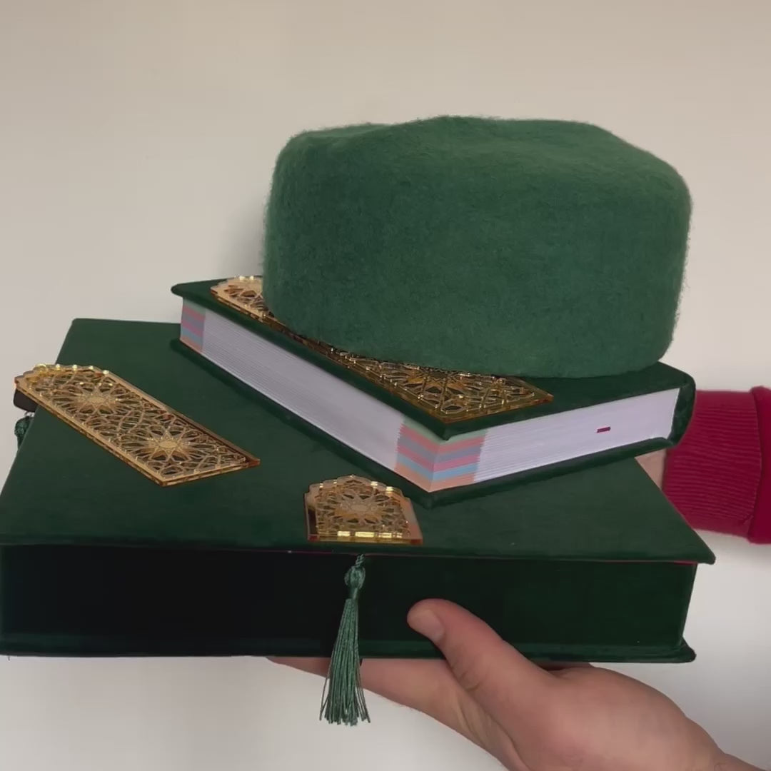 Coffret cadeau Coran islamique avec couverture en velours, marque-page ambré et chechia traditionnelle