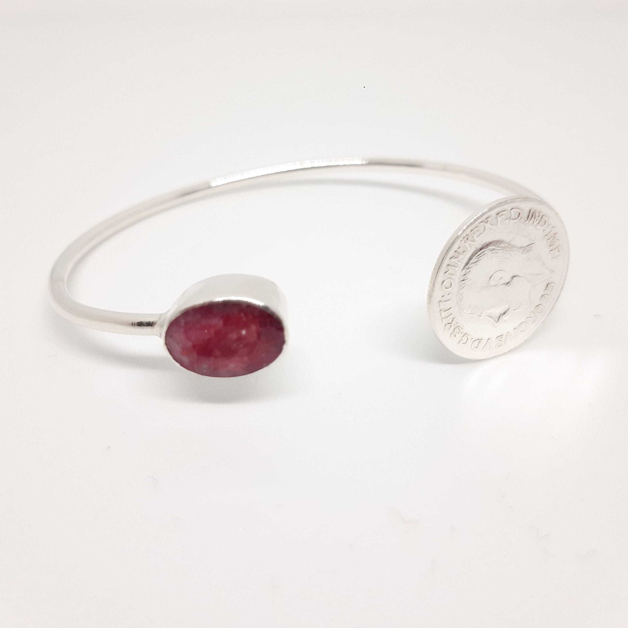 Woman Bracelet Lira And Ruby Root