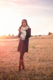 Chéchia noire revisitée, entièrement faite main en laine