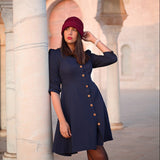 Chechia rouge revisitée, entièrement fait main en laine